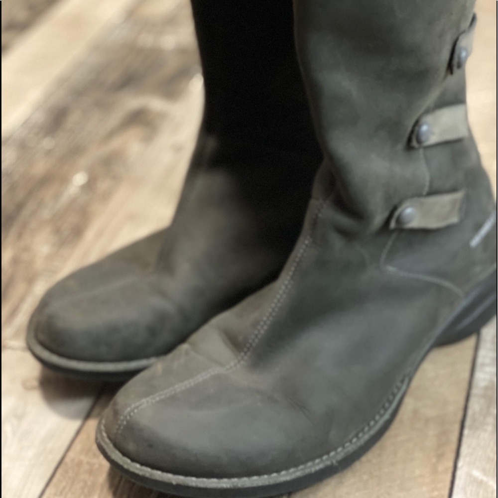 Merrell grey waterproof leather boots